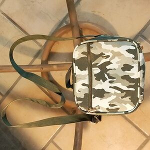 NEW camouflage purse